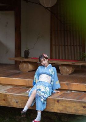 偷拍女厕撒尿全国magnet_高清在线播放观看